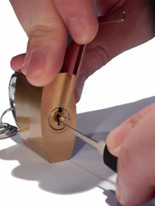 kit outils de crochetage de serrure pour débutants Picklock24