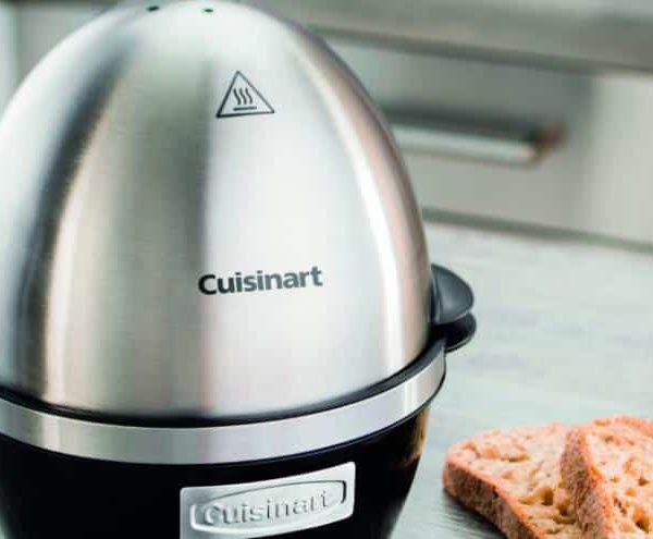 Le cuit œuf Cuisinart CEC10E peut cuire jusqu’à 10 œufs