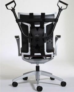 étirements au bureau sur sa chaise OfficeGym