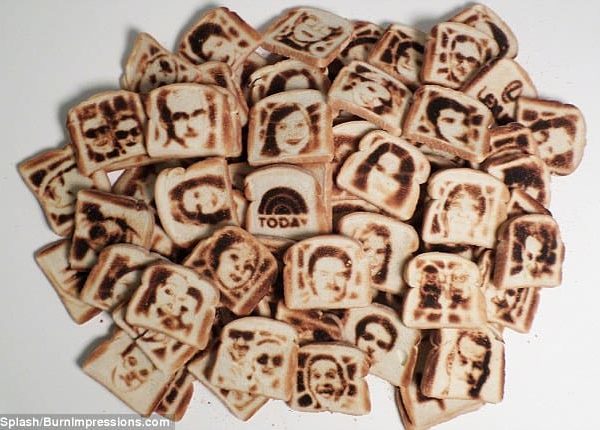 Un grille pain original pour manger du selfie au petit-déjeuner