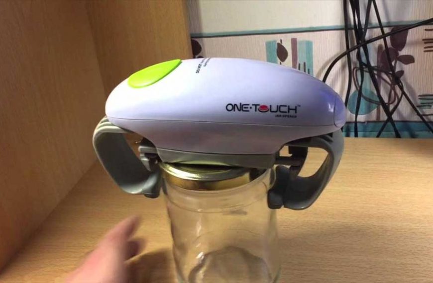 L’ouvre bocal automatique One Touch KC04 est facile et électrique