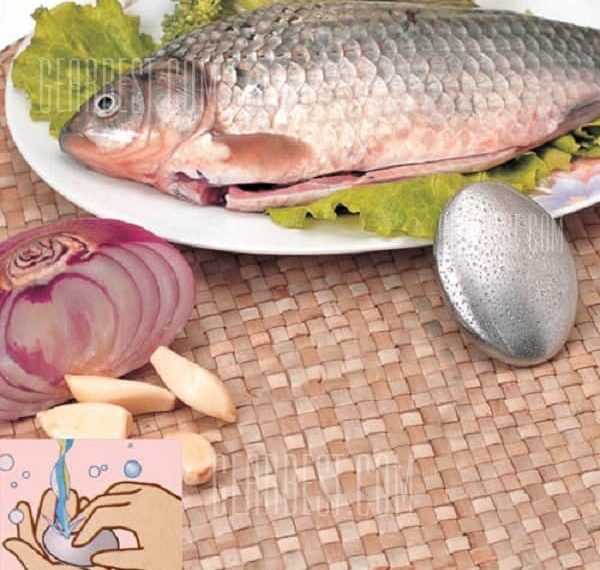 L’odeur de poisson ne résiste pas à ce savon d’acier