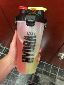 shaker muscu avec compartiment hydracup