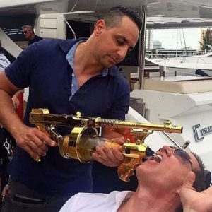 champagne gun mitraillette à magnum de champagne