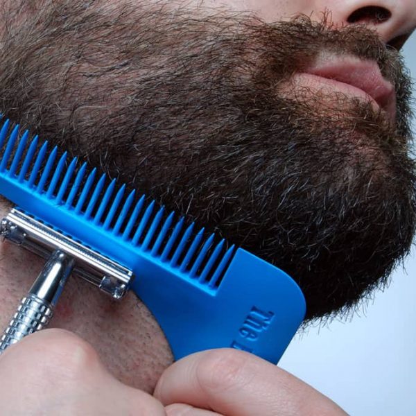 Le peigne à barbe Beard Bro vous garantit une barbe bien taillée