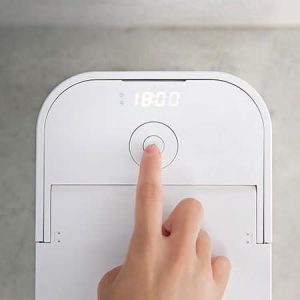 distributeur automatique de croquettes chien et chat Petly de RINN