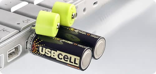 Les piles LR6 rechargeables USBCELL se branchent en USB à notre ordi