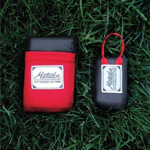 petite et grande couvertures de poche Matador