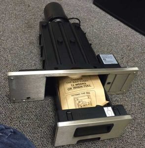 sweepovac aspirateur de cuisine pour plinthe ramasse miettes