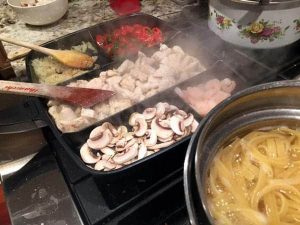 La poêle 5 compartiments MasterPan fait cuisiner plus efficacement