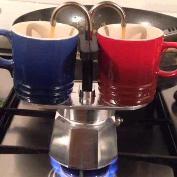 La cafetière 2 tasses Bialetti Mini Express fait les expressos à l’italienne