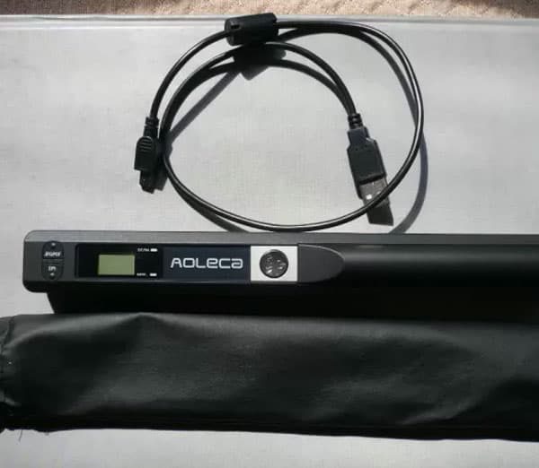 Le mini scanner A4 Aoleca numérise en un tour de main