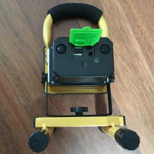 ports USB du projecteur de chantier grandbeing