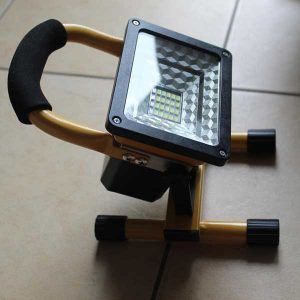 projecteur portable grandbeing orientation facile