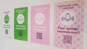 La sonnette autocollante Yakelkun s’installe en 1 seconde chrono