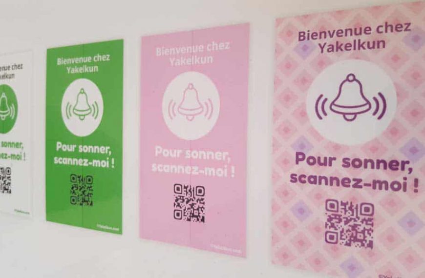 La sonnette autocollante Yakelkun s’installe en 1 seconde chrono
