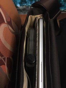 memobottle dans une sacoche ordinateur portable